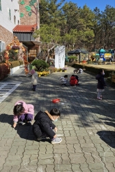 11월4주) 숲놀이터, 자동차타기, 분필로 모양그리기