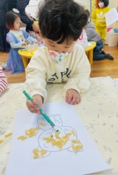 4월2주(마카로니를 이용한 놀이)