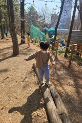 3월1,2주-실외놀이'놀이터,어린이집 주변 탐색하기'