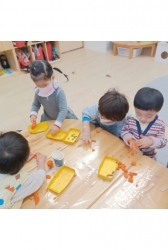 11월3주- 찰흙을 조물조물~~