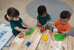 색반죽을 조물물조물, 휴지심쌓기