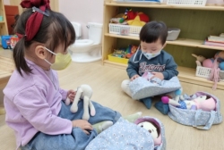 4월 1주 보자기놀이와물감도장찍기