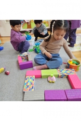 11월3주) 자동차길 만들어 놀이하는 아이들