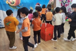 12월2주놀이활동:미니올림픽하늘반 최아인 아버님의 재능기부로 재미난 게임을 하였어요