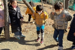 11월5주 (숲놀이터-달라진 날씨 느껴보며 놀이하기)