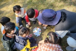 10월 4주-가을색깔을 찾아 파레트에 담아요