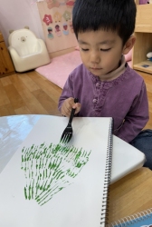 12월 1주 포크로 트리꾸미기