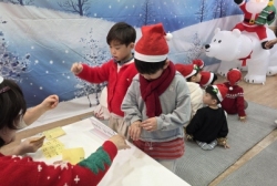 12월4주 매직쇼관람 & 산타클로스 선물받기와 자신감 팡팡!발표력교실 <작은 발표회>